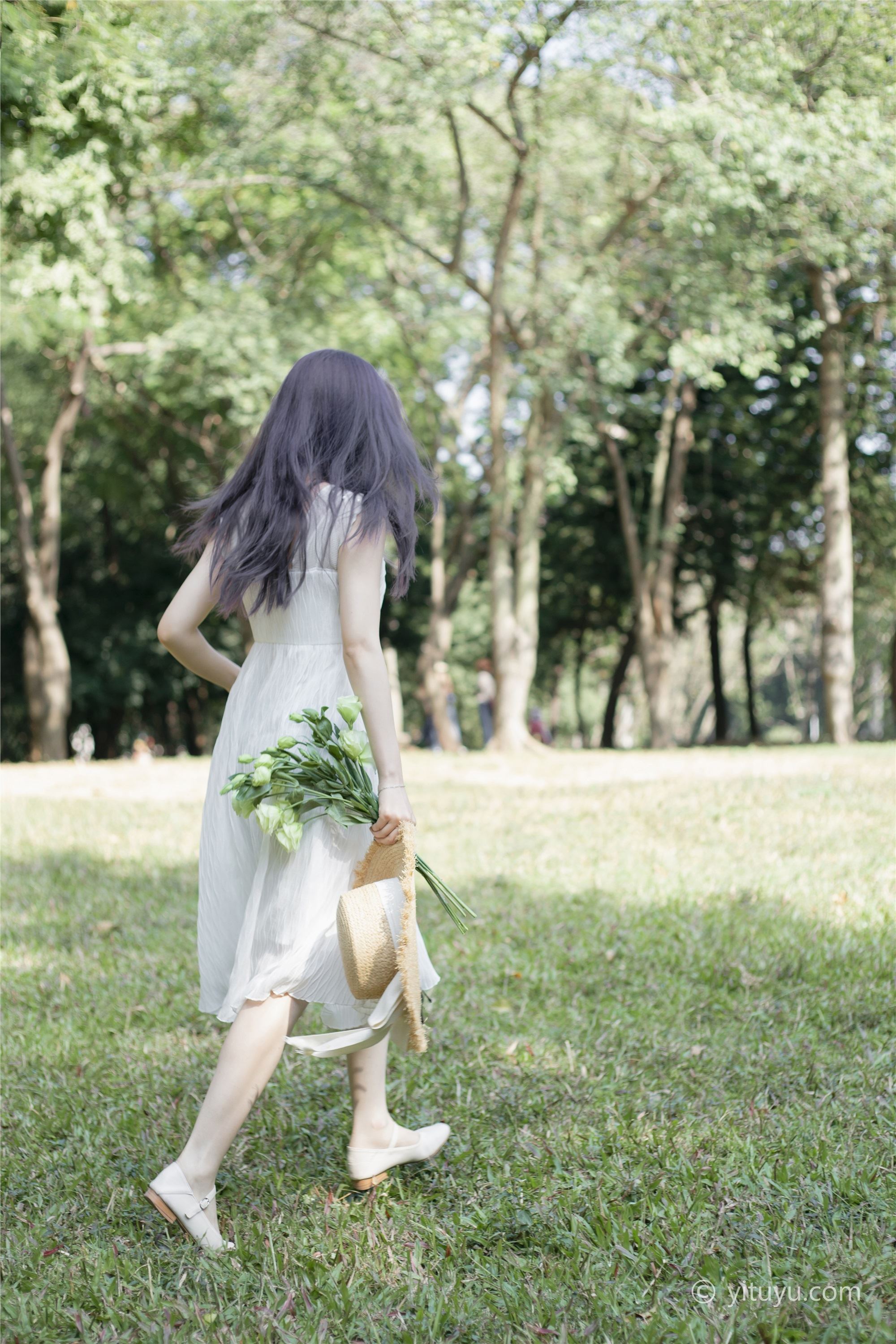 YITUYU艺图语  2021.06.07 清风淡花香